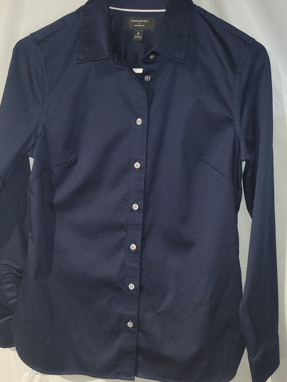 Banana Republic Women's Navy Button-Front Blouse  Size 4